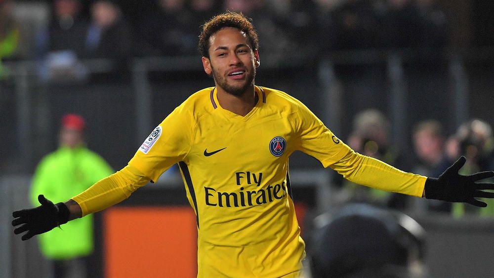 Neymar Madrid Rumours Won T Shake Psg Emery Fourfourtwo