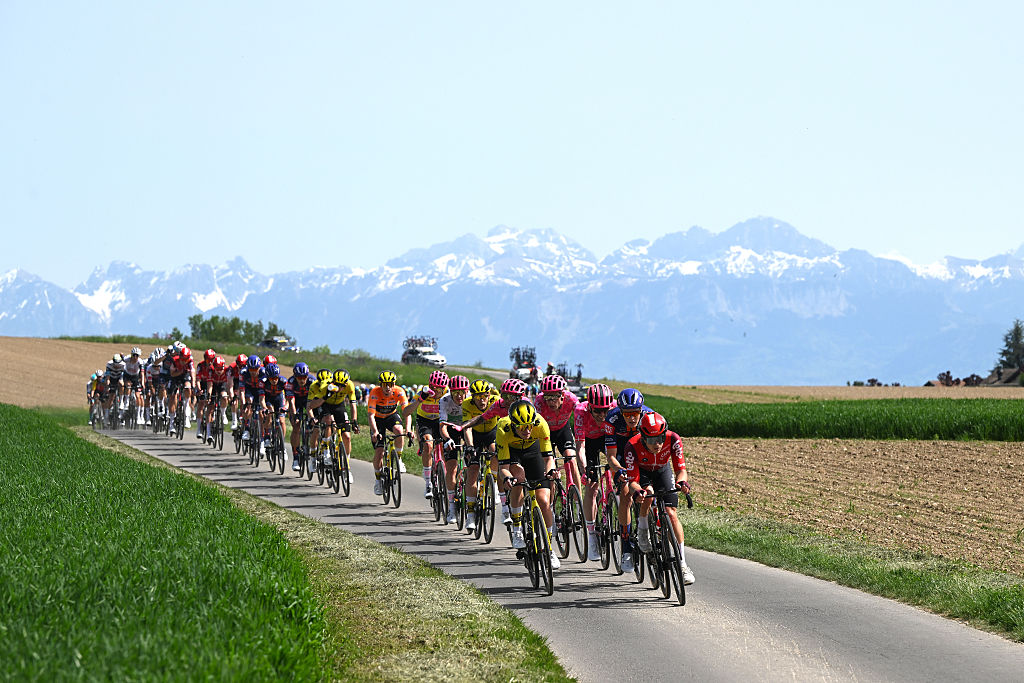 COSSONAY SWITZERLAND MAY 02 A general view of the peloton competing competes during the 78th Tour De Romandie 2025 Stage 3 a 1831km stage from Cossonay to Cossonay UCIWT on May 02 2025 in Cossonay Switzerland Photo by Dario BelingheriGetty Images