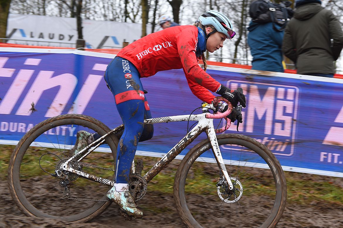 Evie Richards (Great Britain) is a favourite for the U23 women's race
