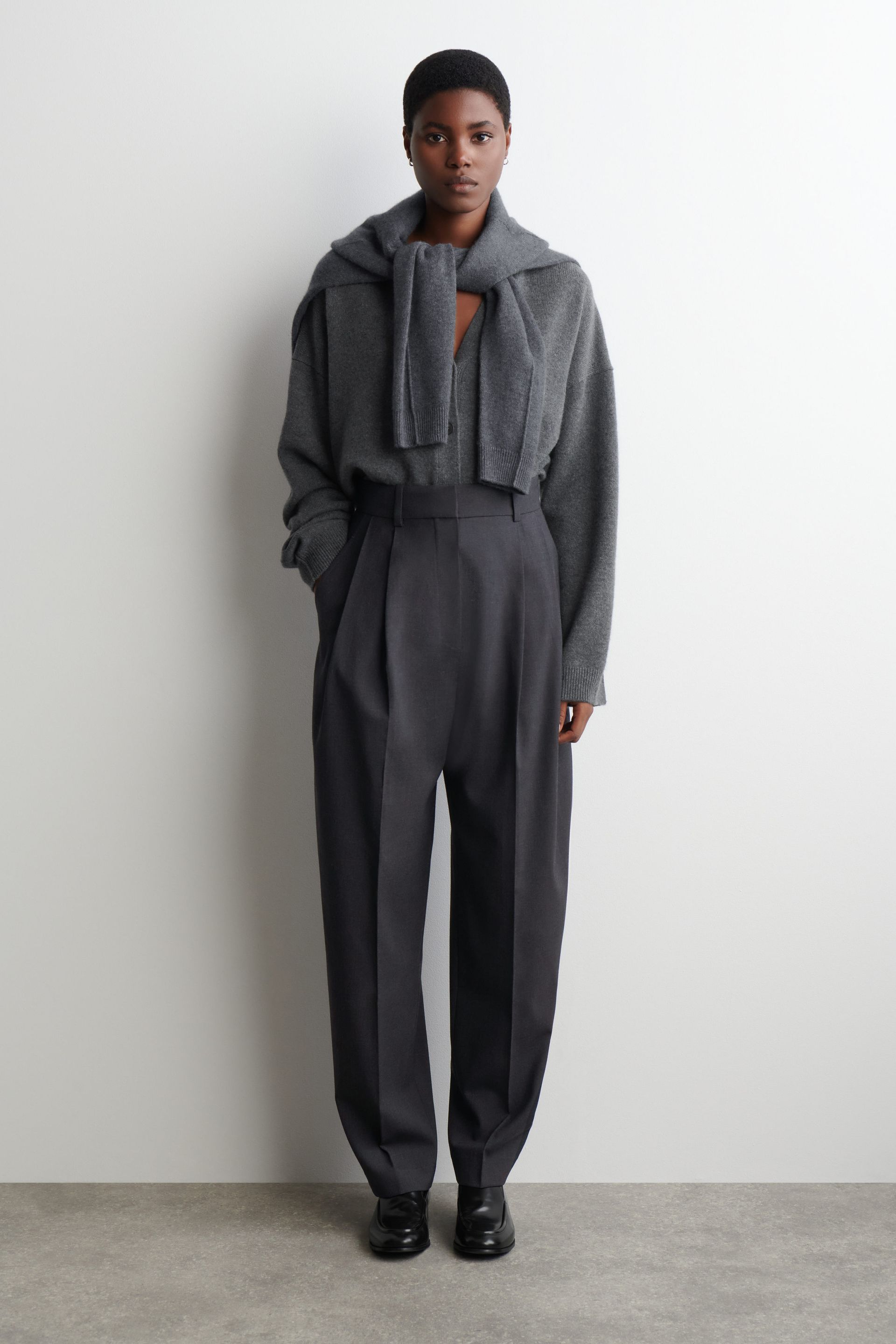 Pleated Wool-Blend Barrel-Leg Trousers