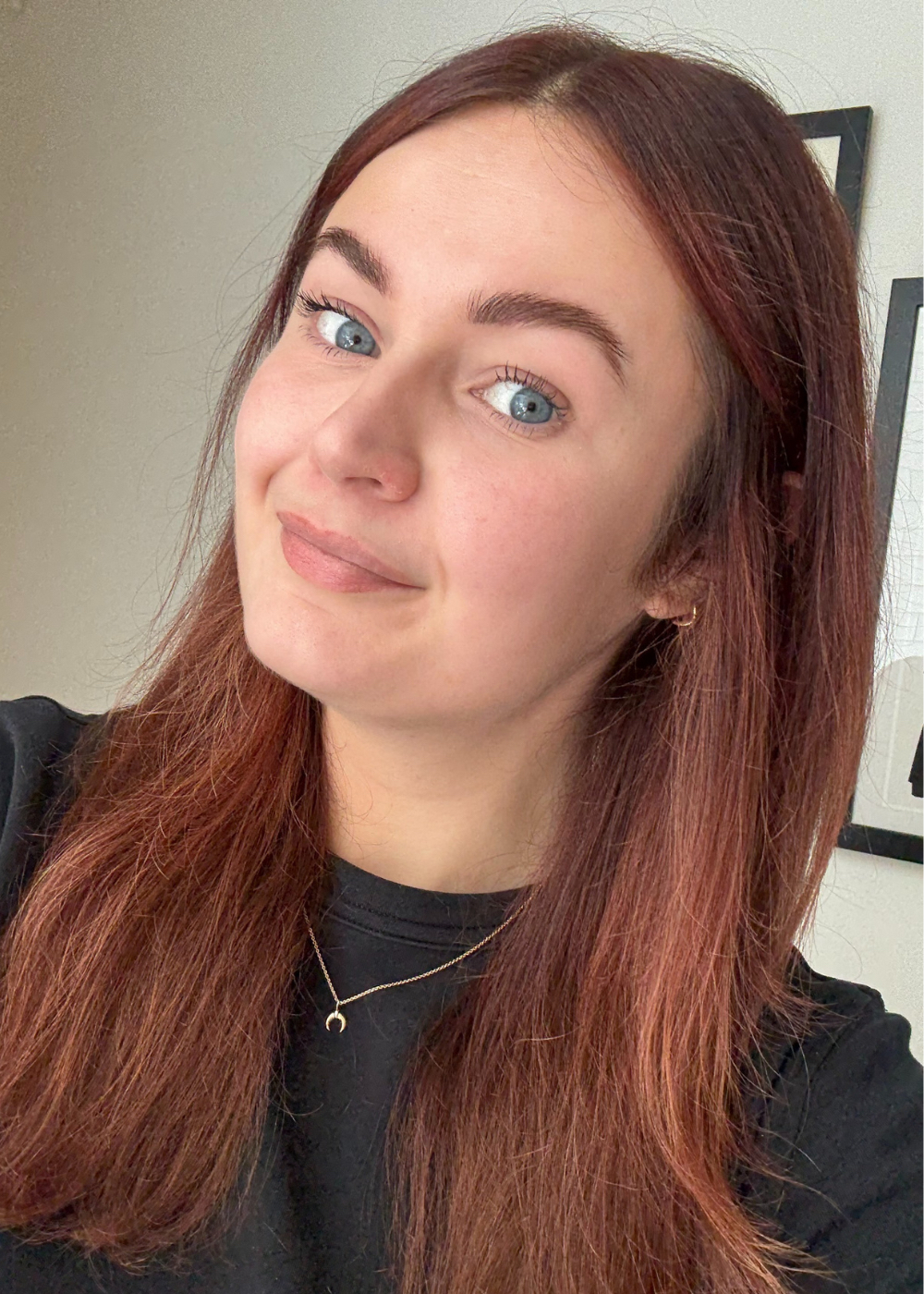 Lucy after using the Bare by Vogue Face Tanning Mist in Light