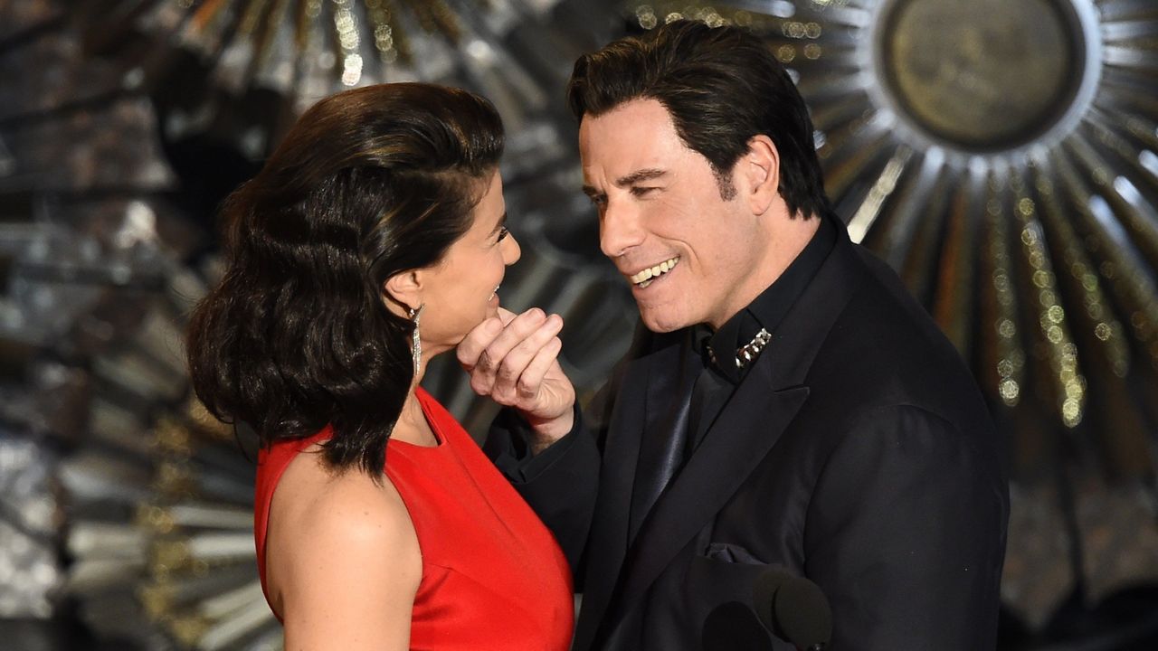 Idina Menzel &amp; John Travolta