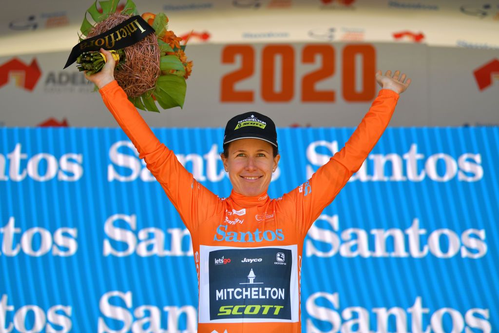 Amanda Spratt won stage 2 of the Women's Tour Down Under