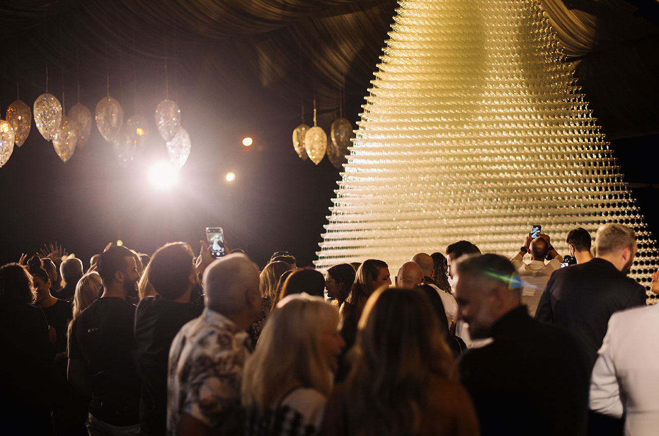 A new world record is set for the largest drinking glass pyramid