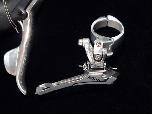 Both of SRAM&rsquo;s new road front derailleurs