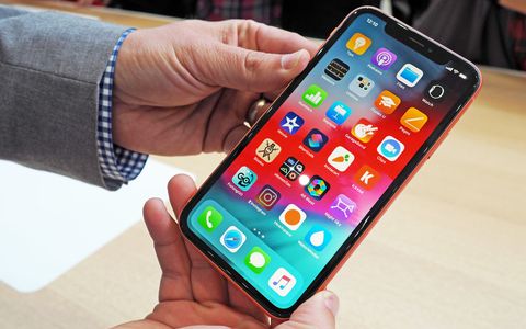 iPhone XS or iPhone XR? Here's Your Cheat Sheet | Tom's Guide