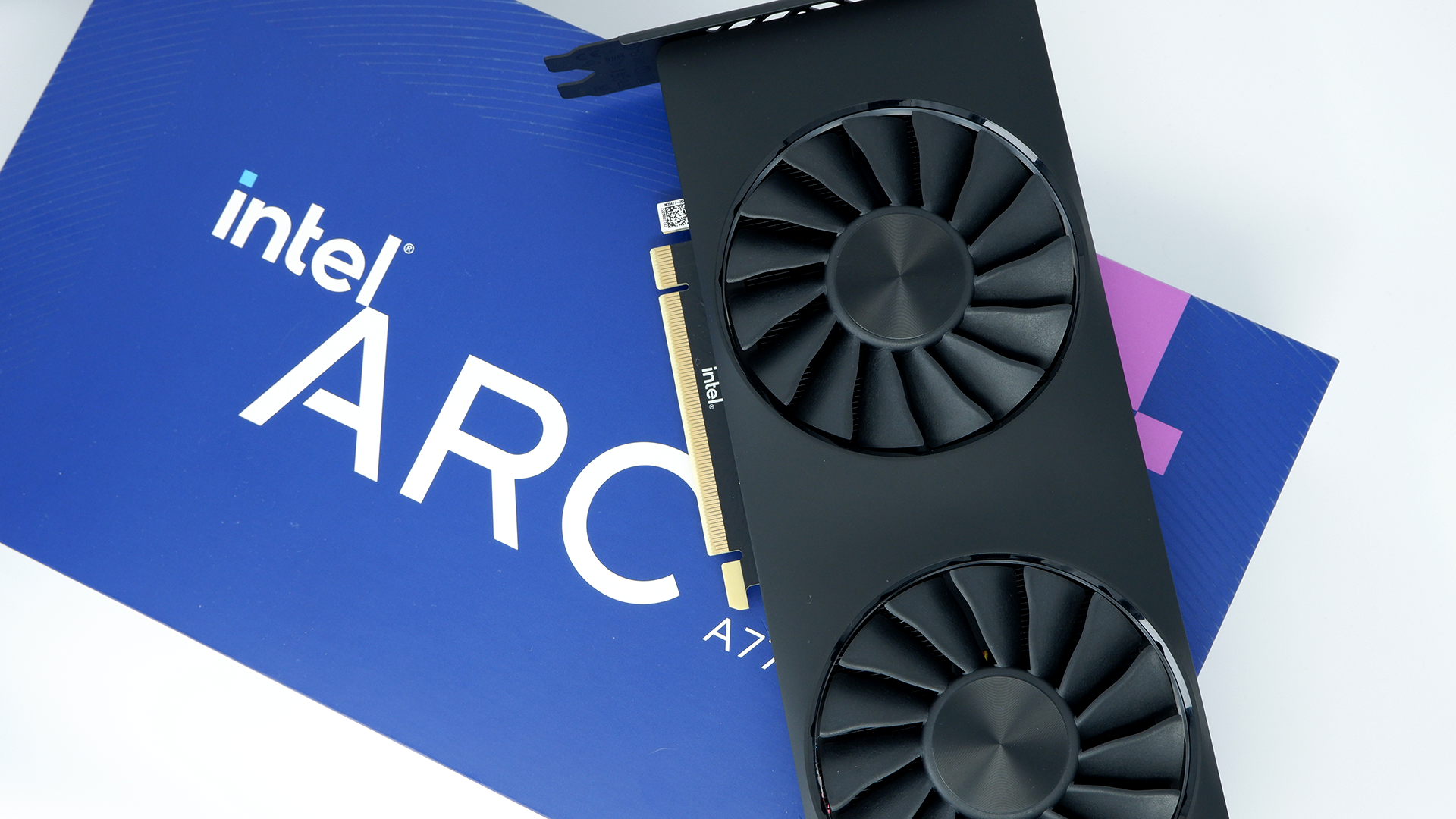 Intel：ARC A770 Limited Edition Intel Arc A770 Limited Edition Dual Fan 16GB GDDR6 PCIe 4.0