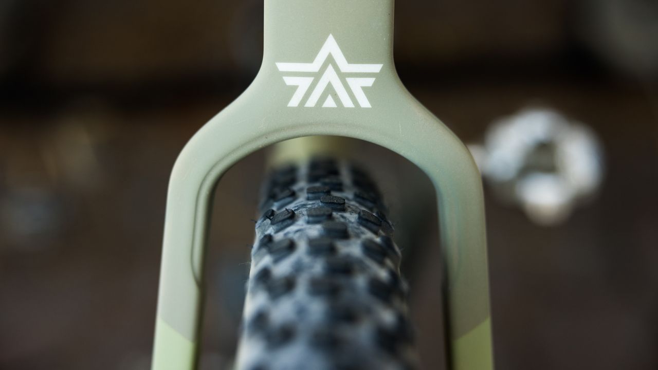 Argonaut GR3 rear bridge detail