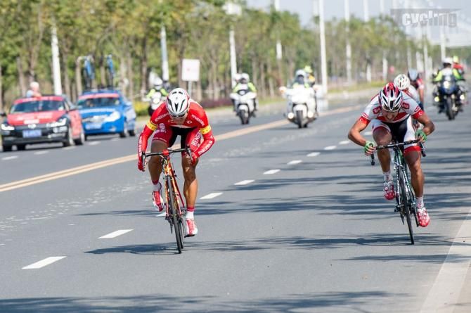 Ma Guangtong (Hengxiang) won all of the intermediate sprints on stage 3 of the Tour of Taihu Lake.