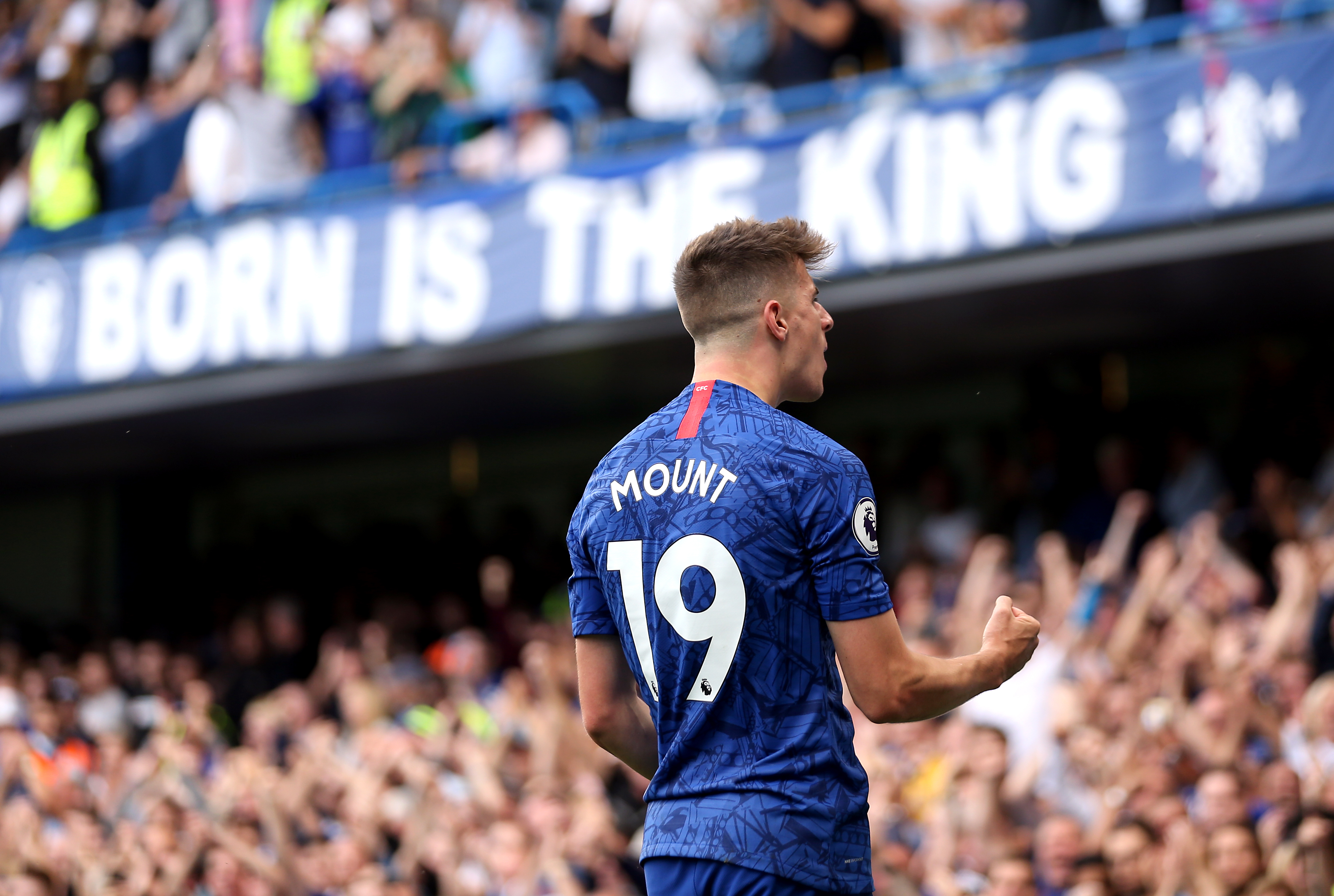 Mason Mount wants to integrate England's future stars, such as Mason Mount