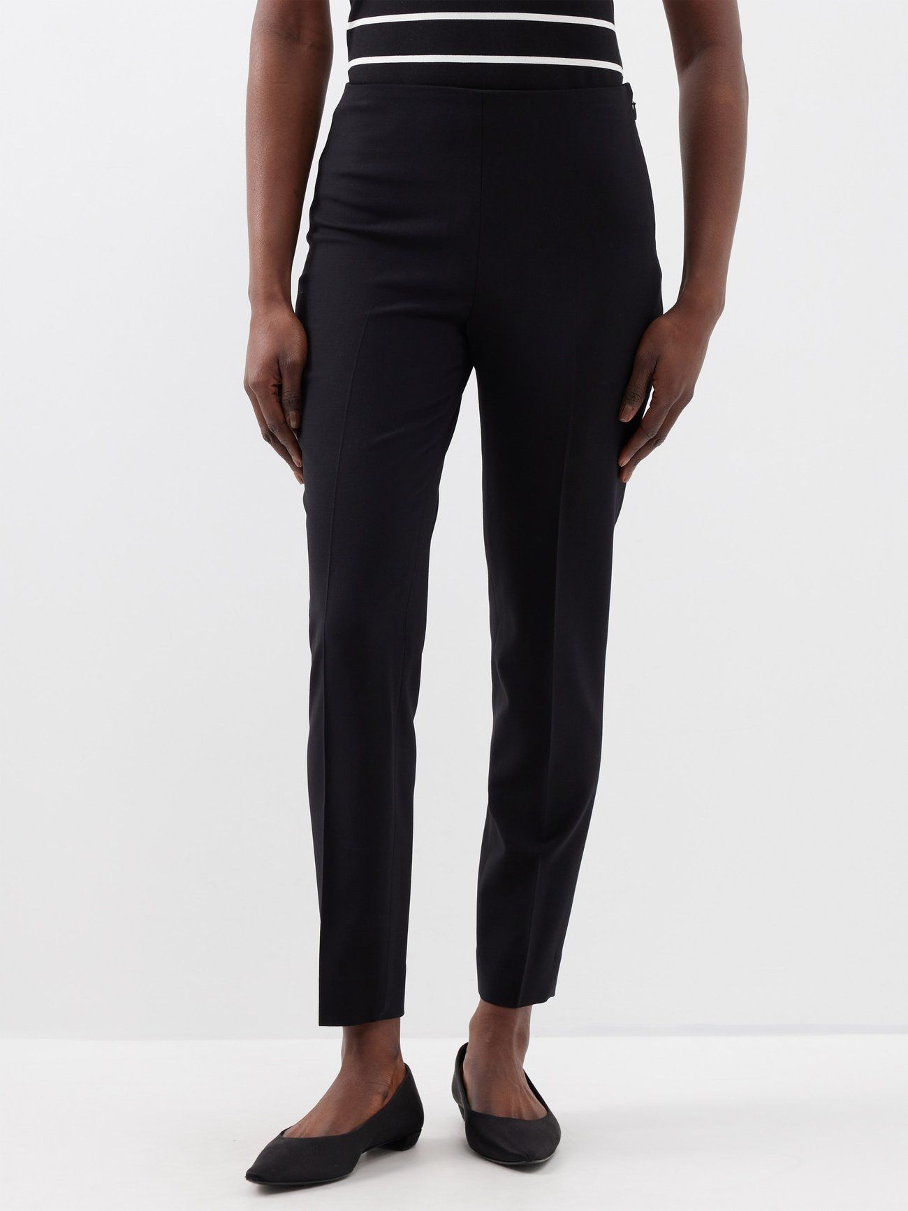 missing-image صيحة سراويل السجائر هي الصيحة المفضلة لدى الفتيات الفرنسيات حاليًا