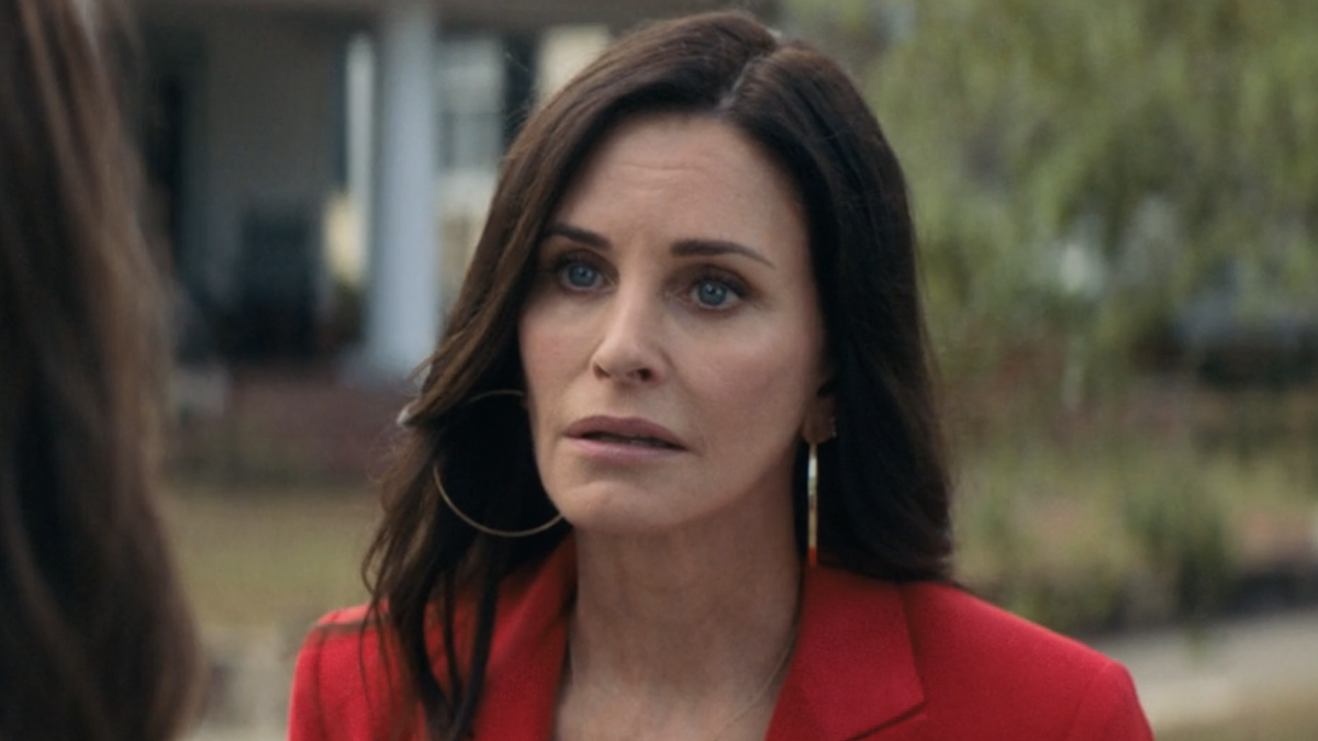 Courteney Cox in Scream (2022)