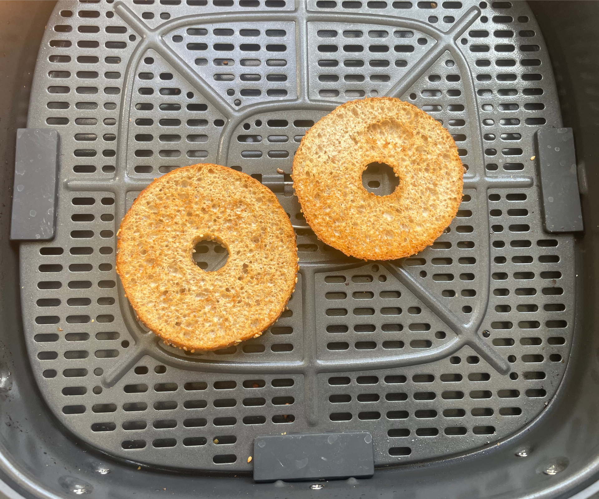Toasting bagel slices in the Typhur Dome 2 Air Fryer