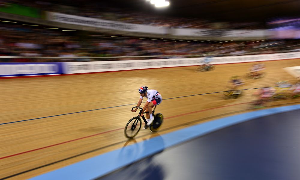 Jonathan Dibben of Great Britain in action in the final of the Mens Points Race