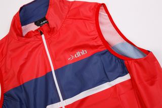 dhb classic windproof gilet front