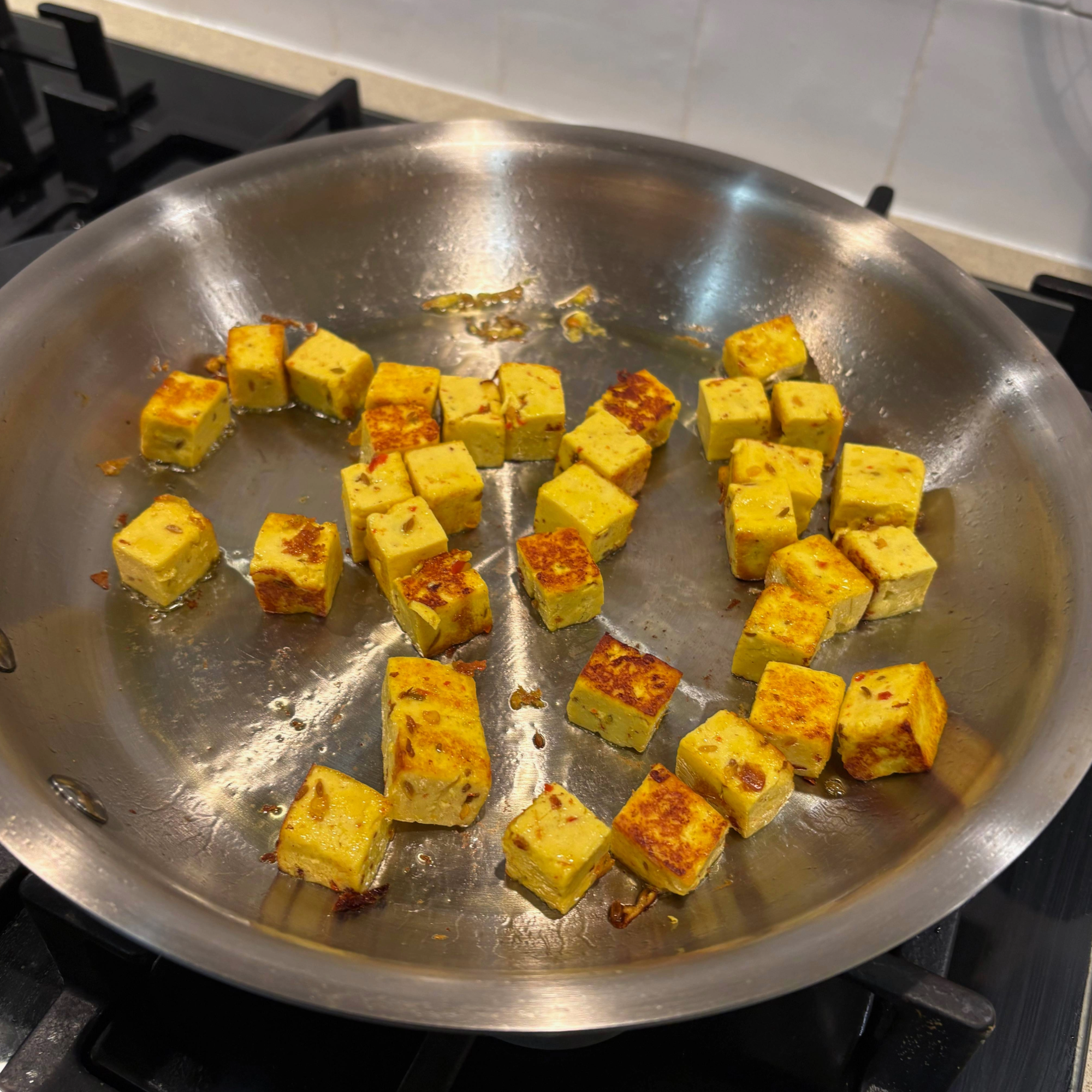 Testing the 'Made In' Stainless Steel Cookware Set at home