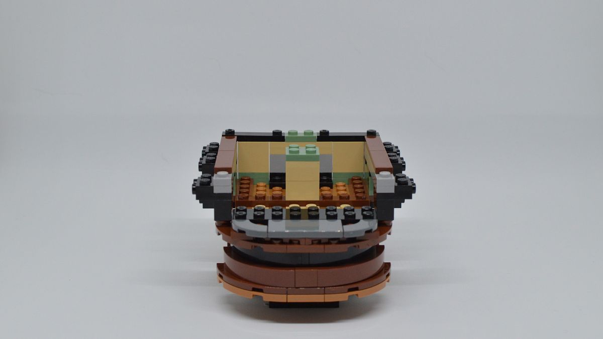 Lego Star Wars Princess Leia (Boushh) Helmet building process