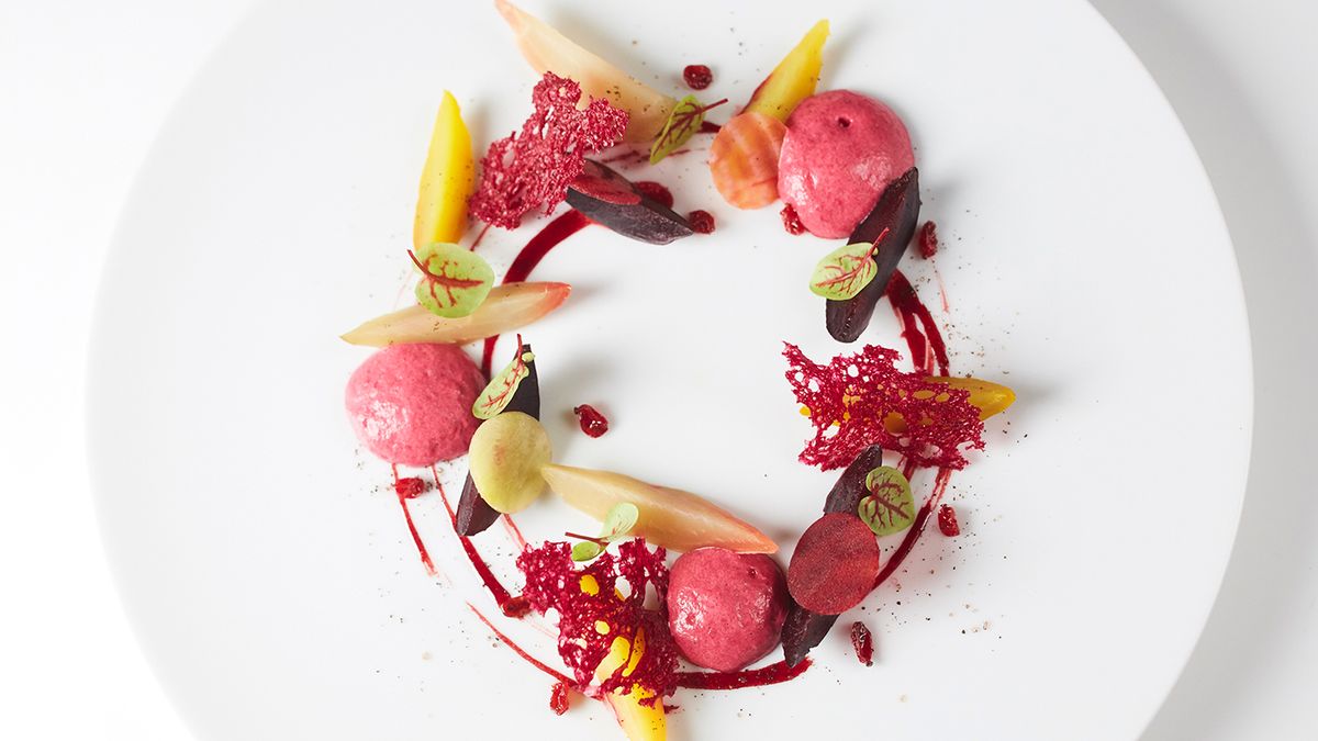 SCOOK ANNE-SOPHIE PIC 完全料理コース Peek Inside French Chef Anne-Sophie Pic's Vibrant New Cookbook