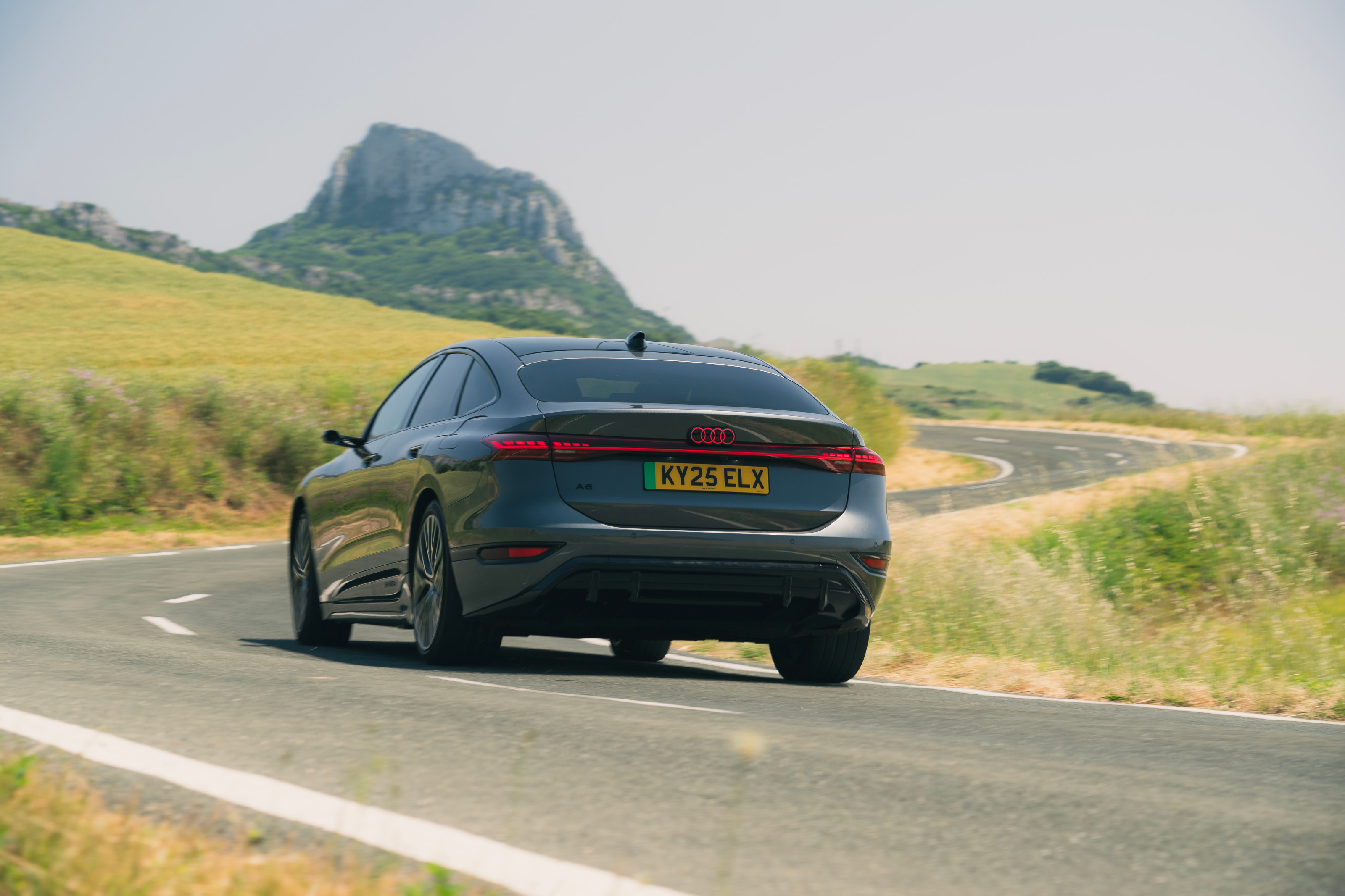 Audi A6 Sportback e-tron, 2025