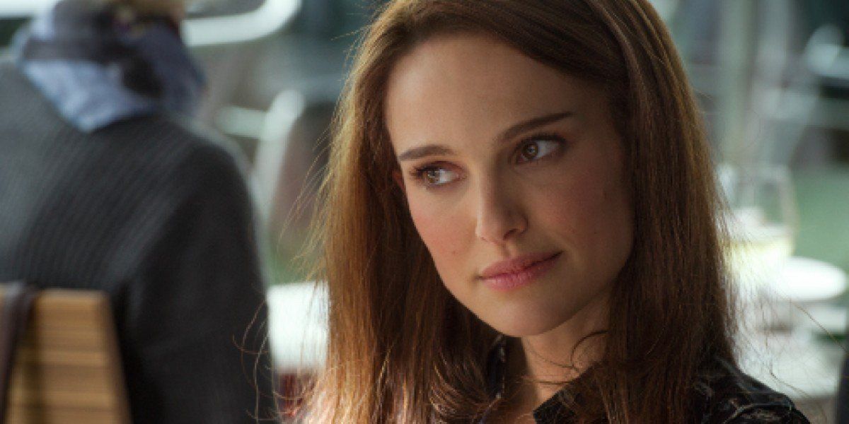 Natalie Portman on Jane's Connection to Her Hammer in 'Thor: Love