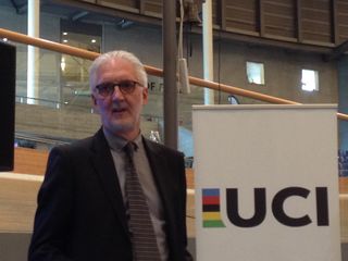 UCI President Brian Cookson discusses mechanical doping tests with a select group of journalists