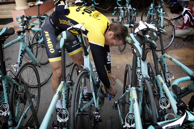 The Team LottoNL-Jumbo riders check out their new Bianchi Oltre XR.2 bikes