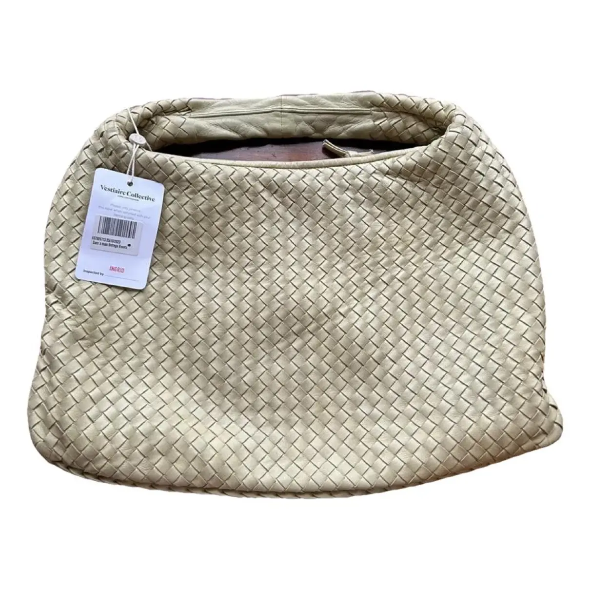Veneta Leather Handbag
