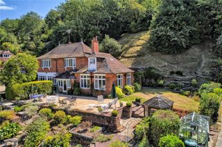 Quarry End, Marlow - house by the River Thames