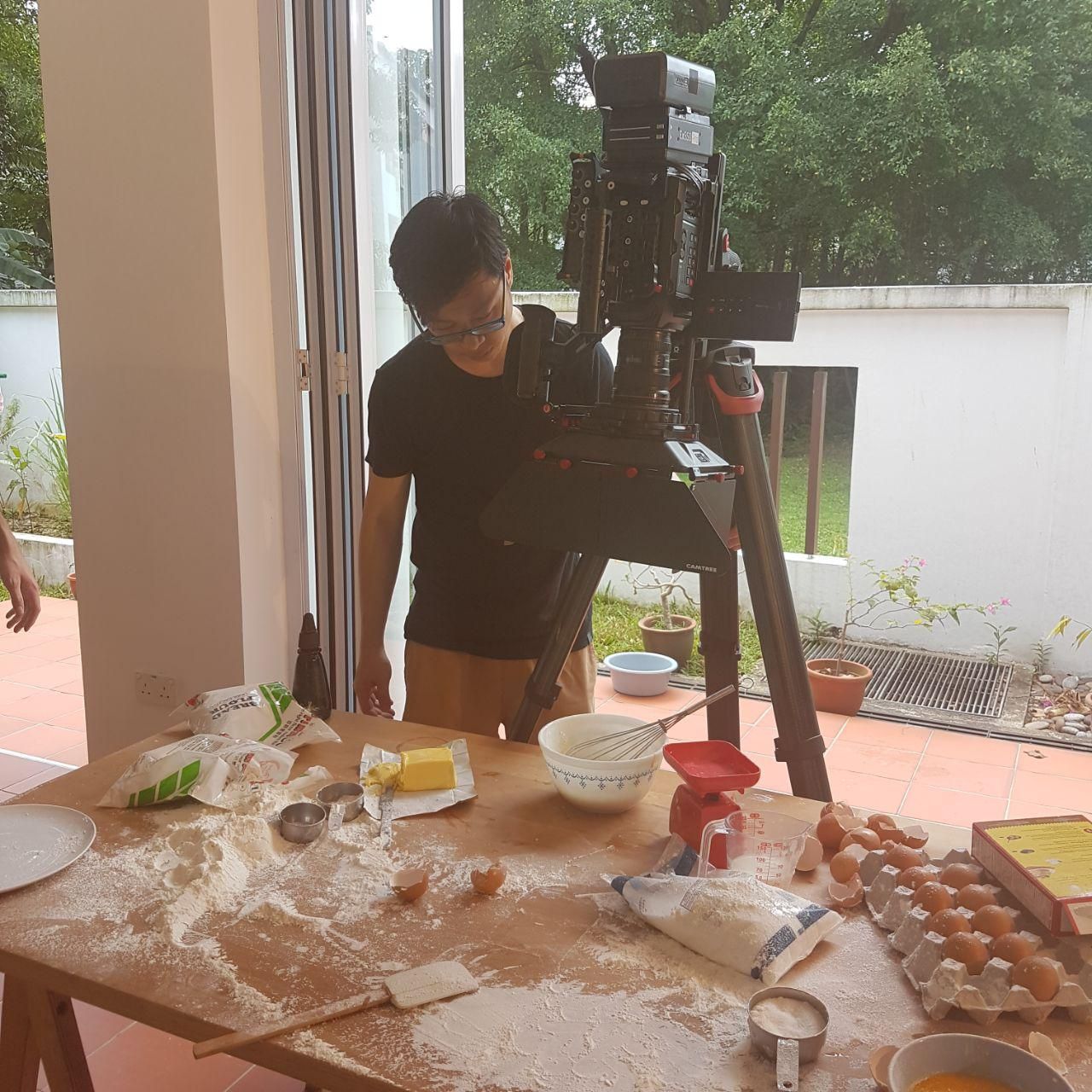 Zake-Productions_Kitchen-Table