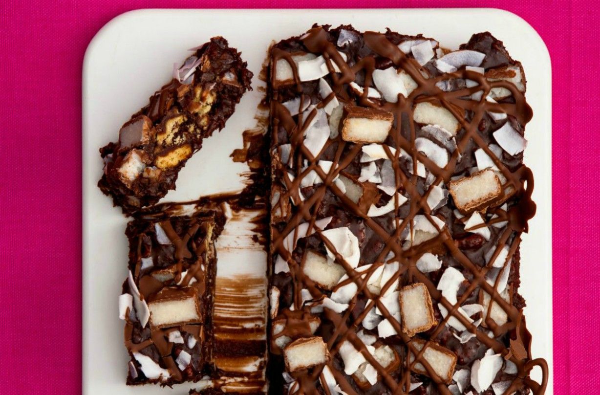 Chocolate and coconut Bounty slice