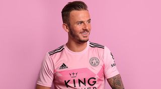 football teams with pink kits