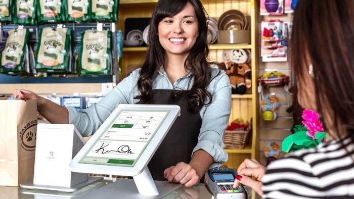 Clover Duo used betweenn merchant and customer
