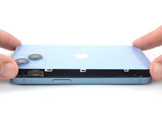 iPhone 14 removable glass panel 