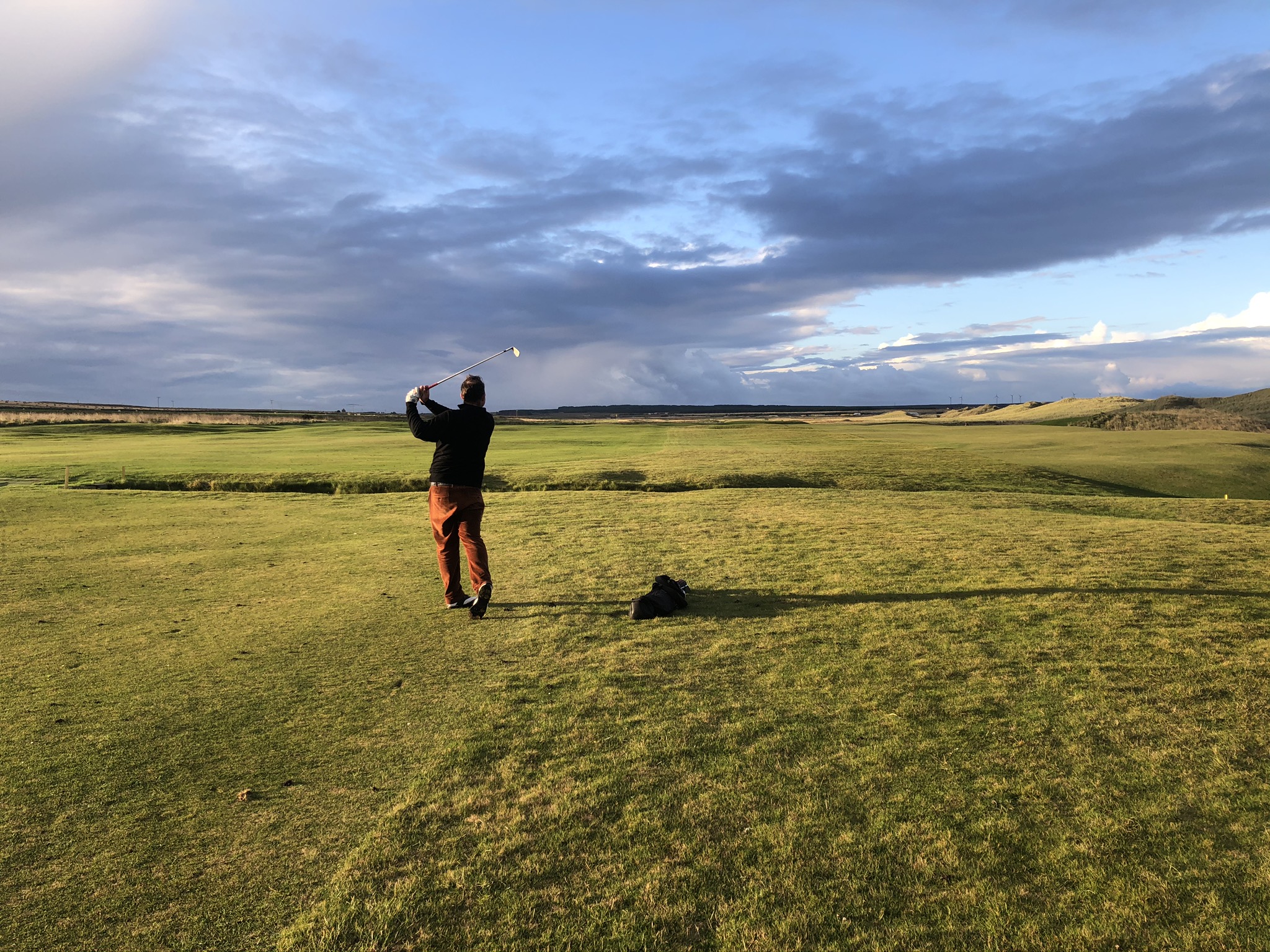Sam Cooper playing golf solo