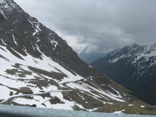 The long, technical descent of the Gavia to Passo del Tonale