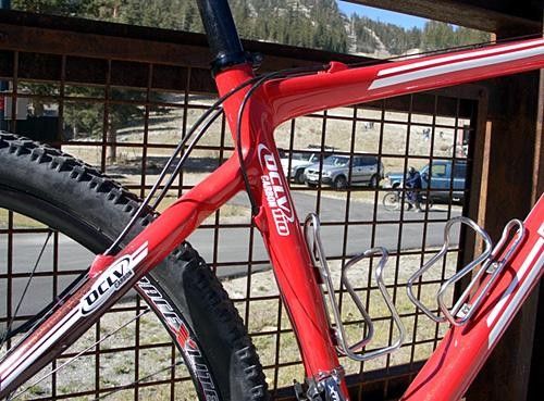Using Trek's OCLV 110 Carbon (instead of the OCLV Honeybcomb used in the 9.8) to construct the new 9.9 frame, Trek engineer Scott Nielson says they can make much finer refinements in geometry, shape and tubing contruction