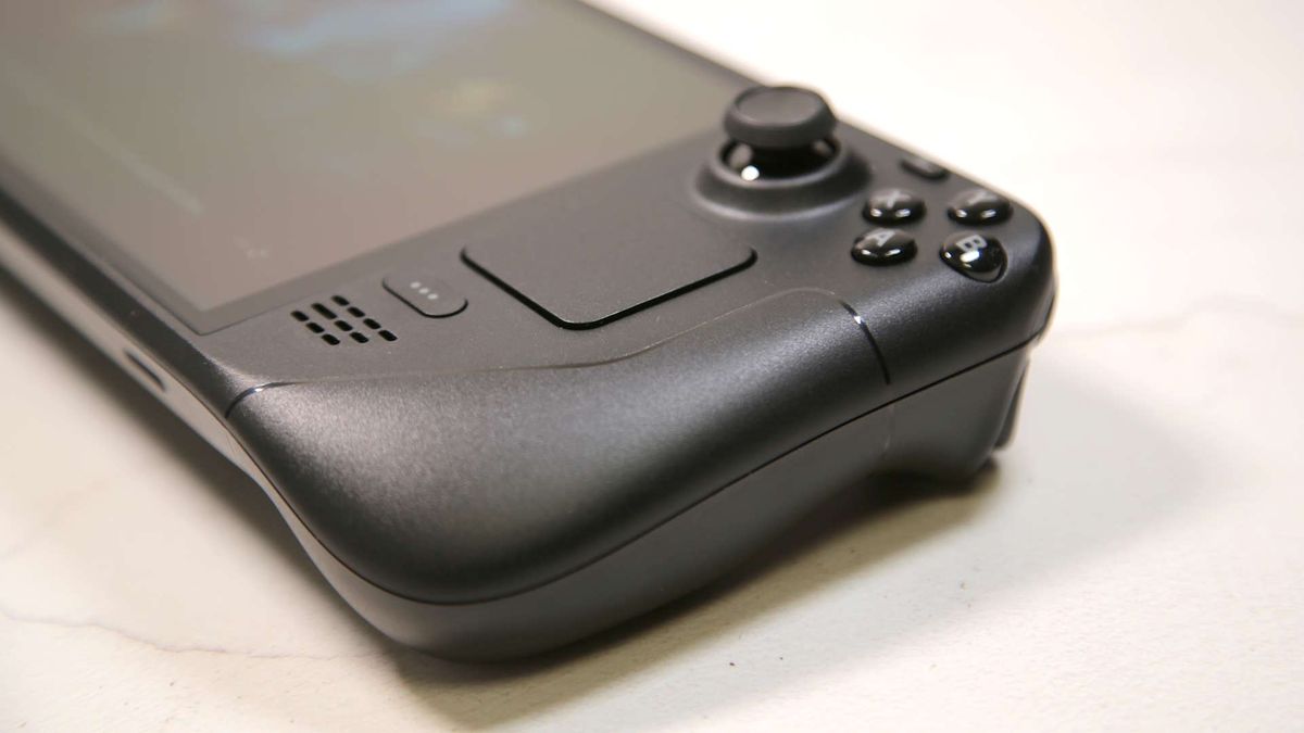 Portable Gaming Redefined: Steam Deck OLED Review and Impressions 