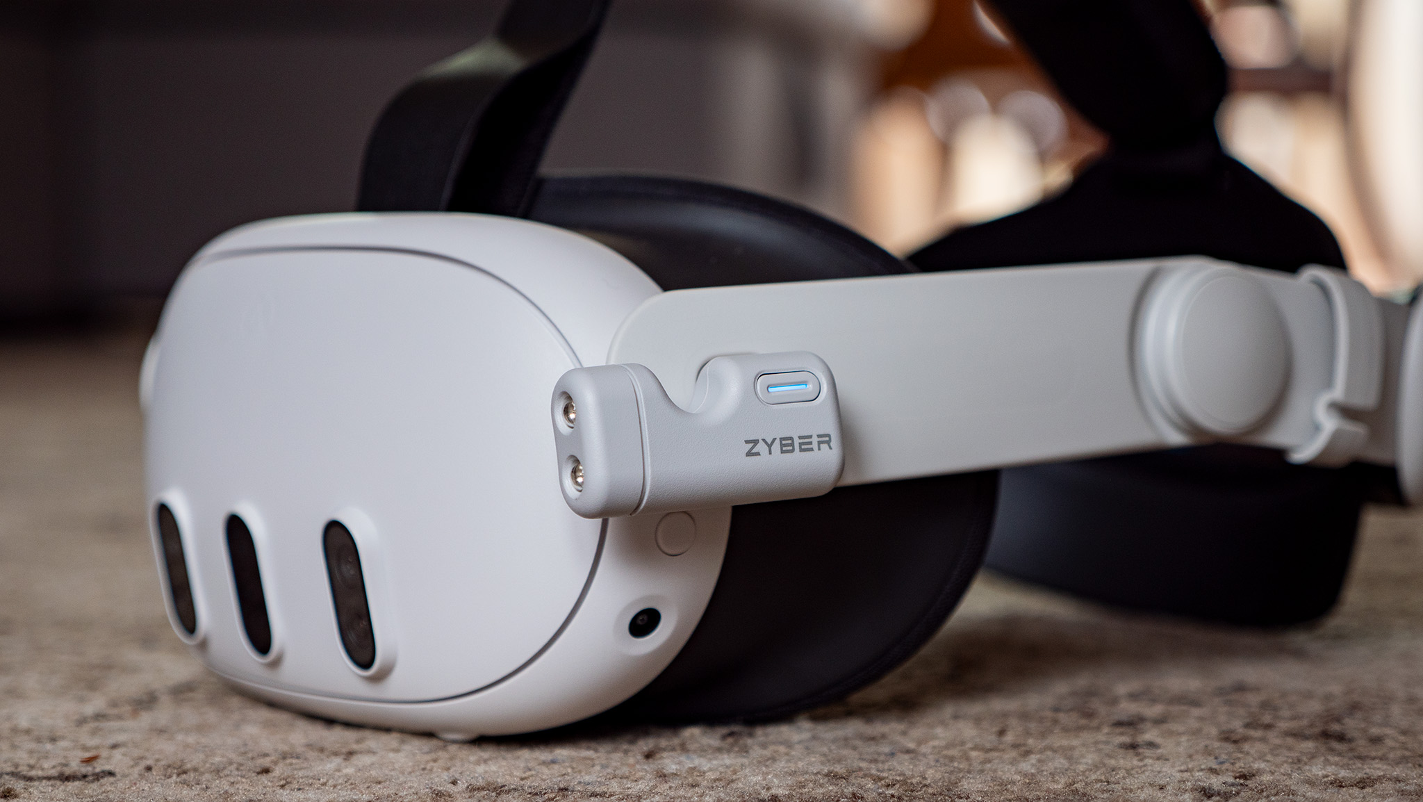 Zyber infrared illuminator for Meta Quest 2, Quest 3, and Pico 4