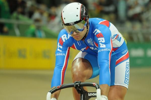 Denis Dmitriev (Russia) took the men's sprint.