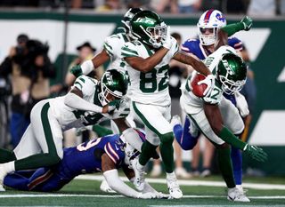 Xavier Gipson of the New York Jets scores the game-winning touchdown during the Sept. 11 ‘Monday Night Football’ game against the Buffalo Bills. 