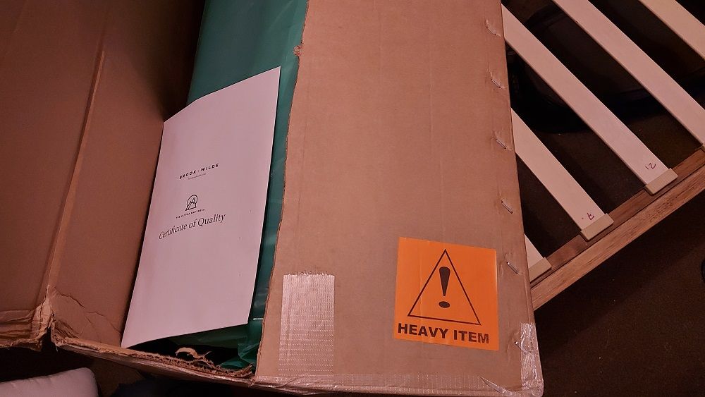 Unpacking the Brook + Wilde mattress 2