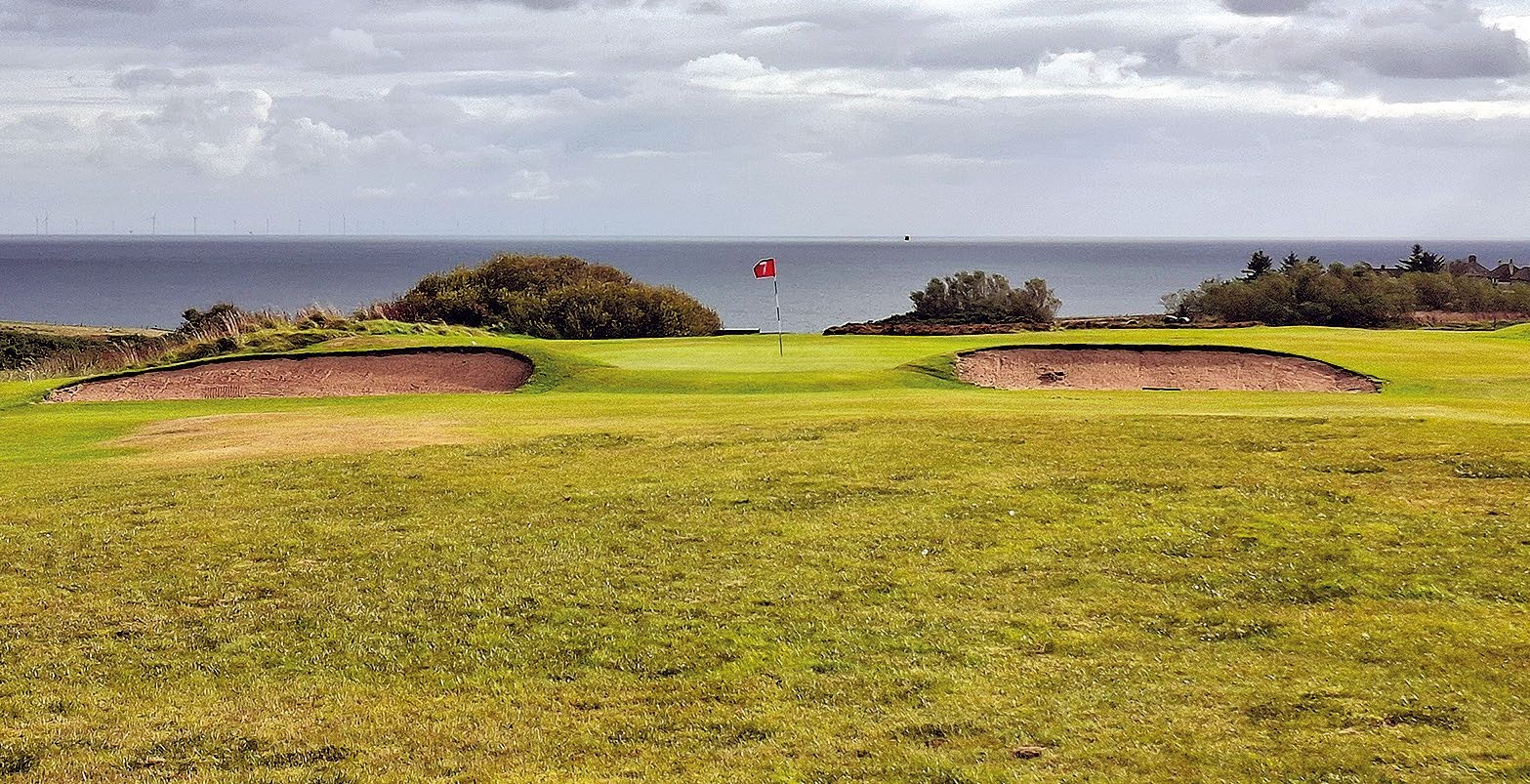 The 7th hole at Lybster Golf Club