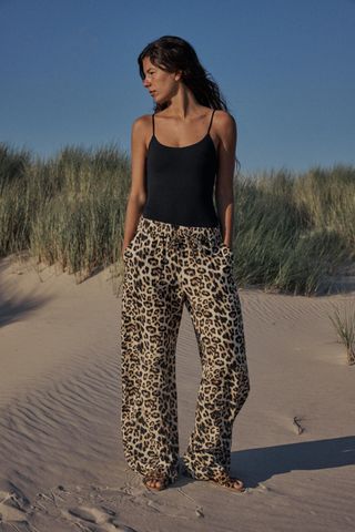 zara, Leopard Pants