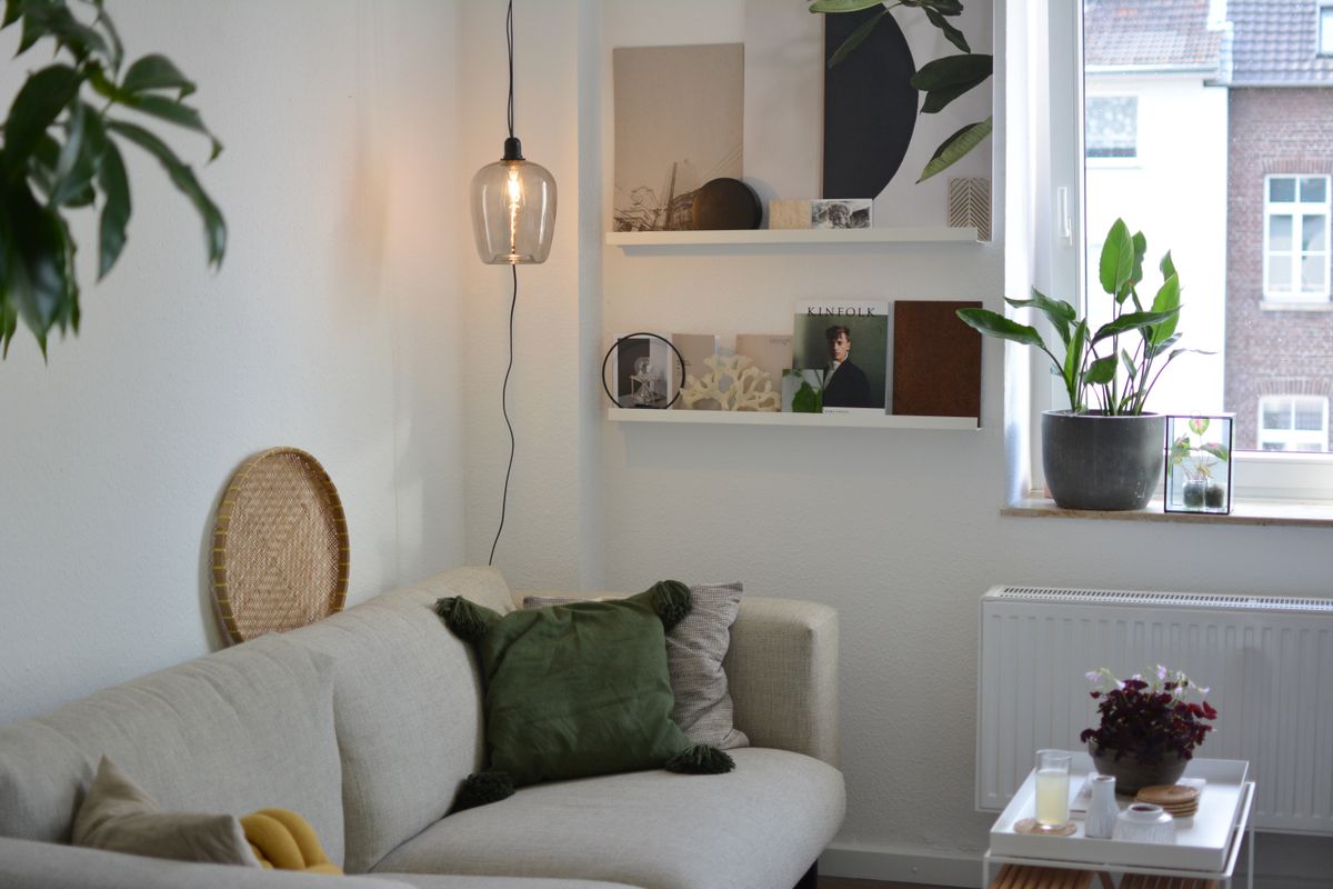 The only 5 things you should buy for a small living room