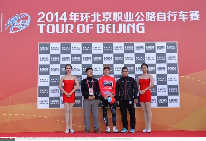 Philippe Gilbert held onto the leader's jersey by three seconds
