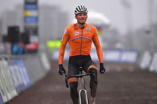 OOSTENDE BELGIUM JANUARY 31 Arrival Mathieu Van Der Poel of The Netherlands Celebration during the 72nd UCI CycloCross World Championships Oostende 2021 Men Elite UCICX CXWorldCup Ostend2021 CX on January 31 2021 in Oostende Belgium Photo by Luc ClaessenGetty Images