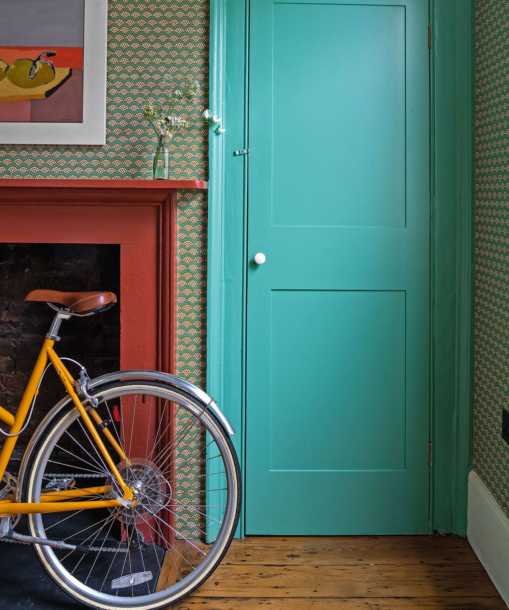 turquoise-color-trend-why-this-green-blue-hue-is-our-color-of-the-month