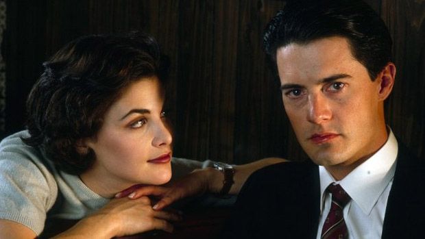 Sherilyn Fenn, Kyle MacLachlan in Twin Peaks