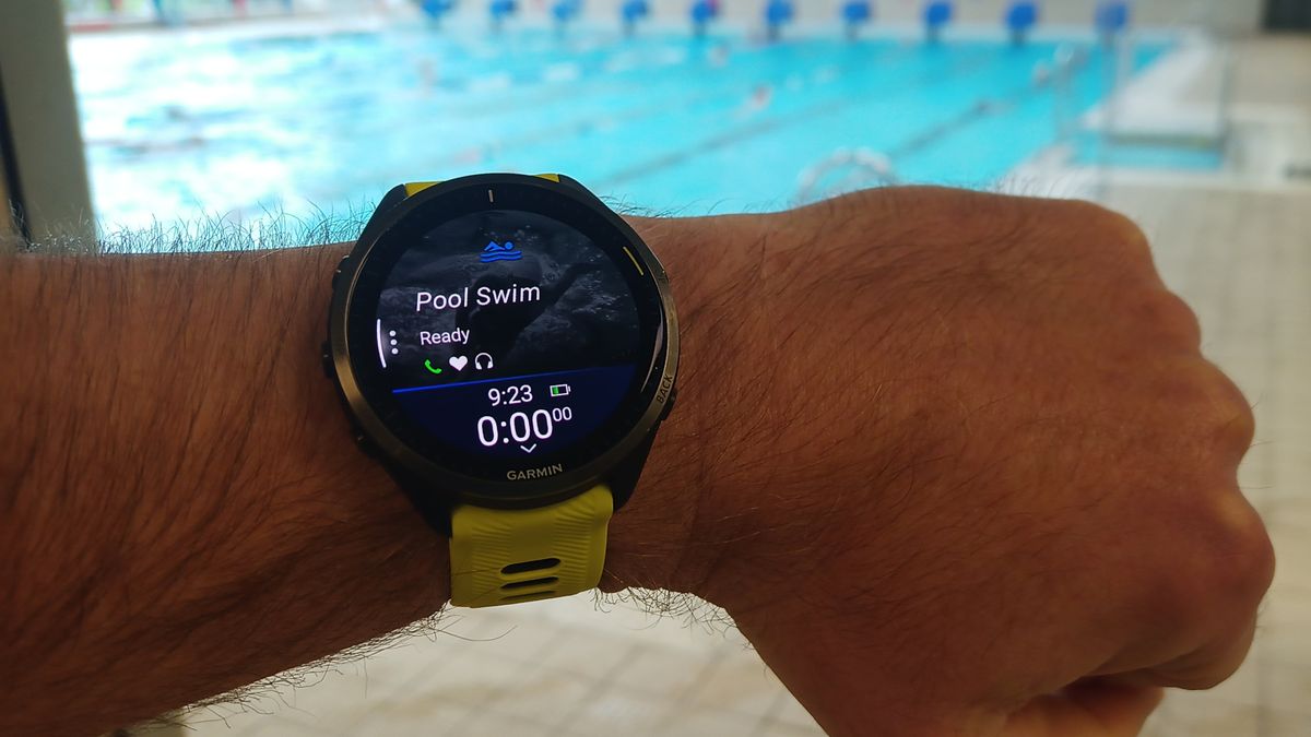 Garmin Forerunner 965