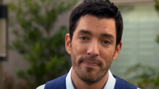 Drew Scott outside of house in Property Brothers